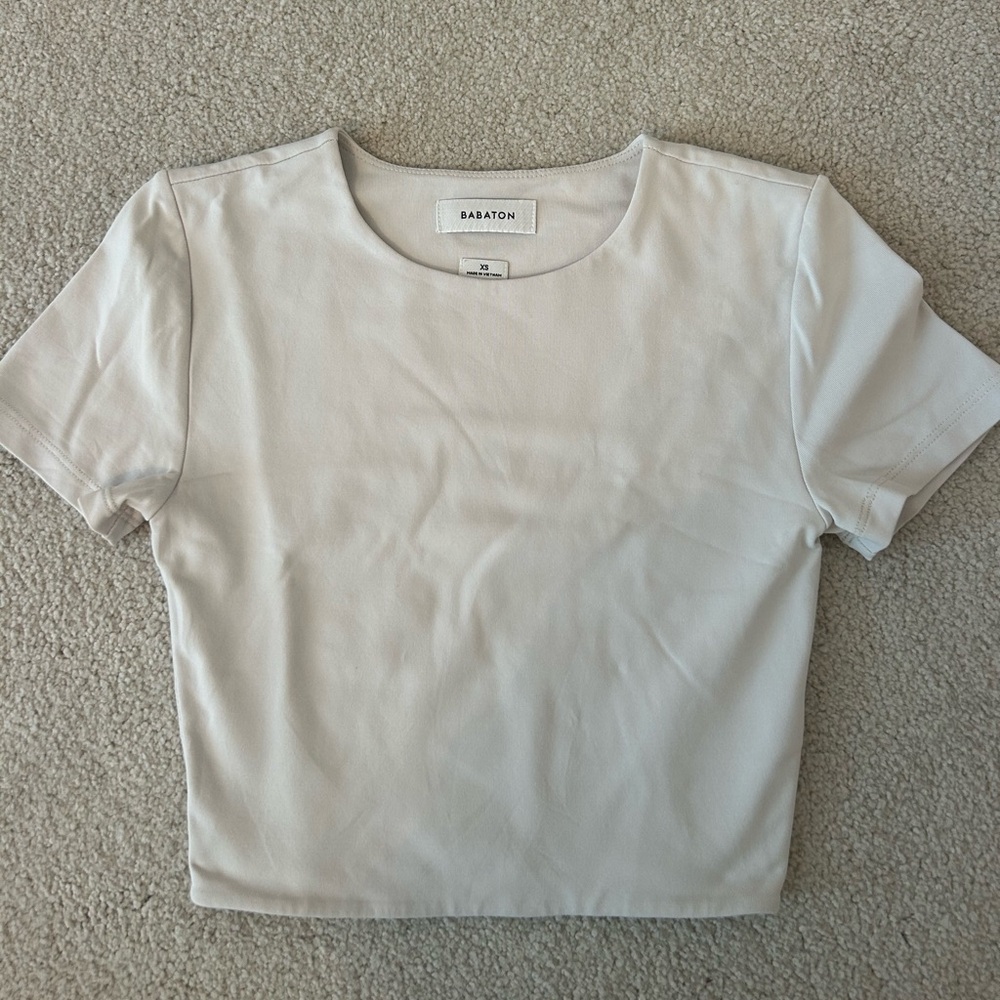 Aritzia short sleeve top